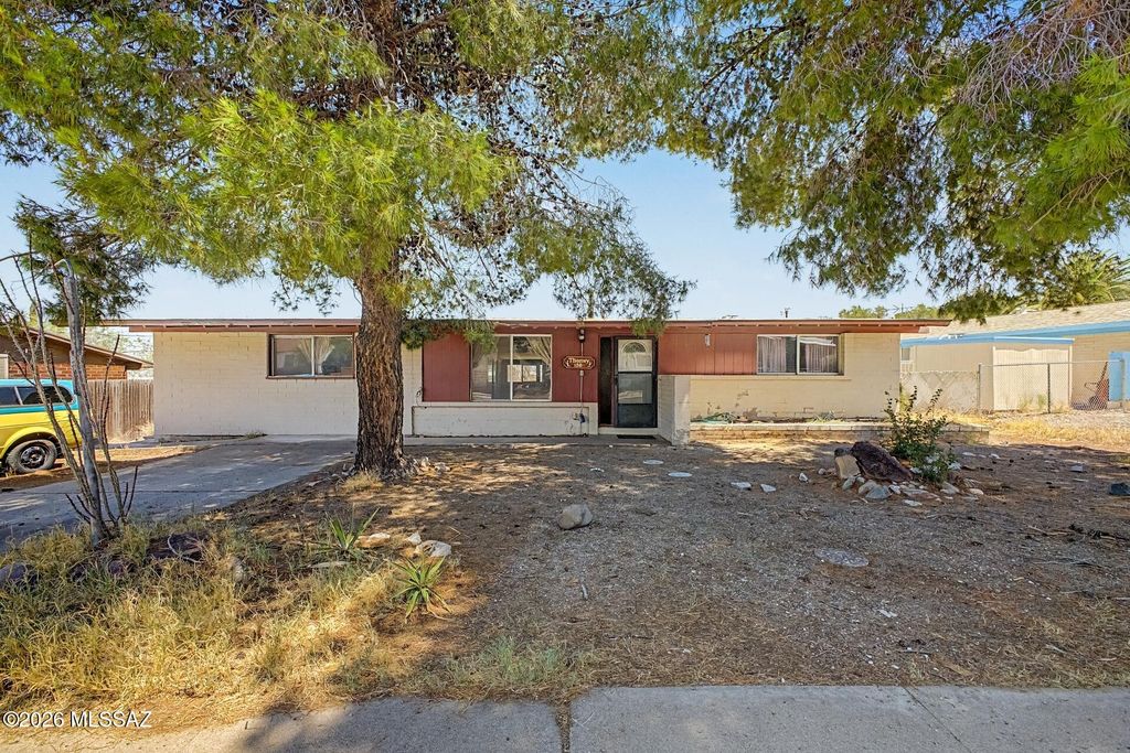 128 W William Carey Street, Corona De Tucson, AZ 85641