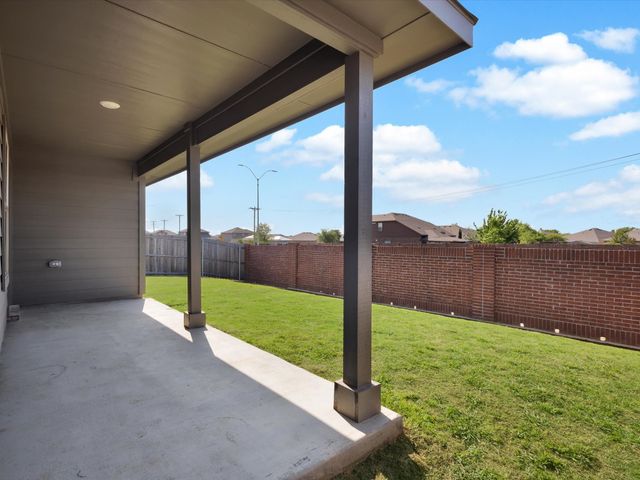 3033 Manu Street, Fort Worth, TX 76123
