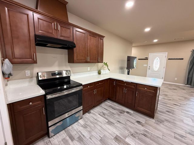 1707 Sylvia Street, Selma, CA 93662