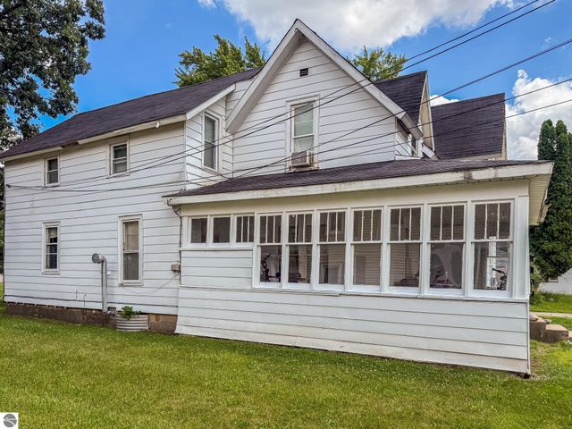 316 Euclid Street, Alma, MI 48801