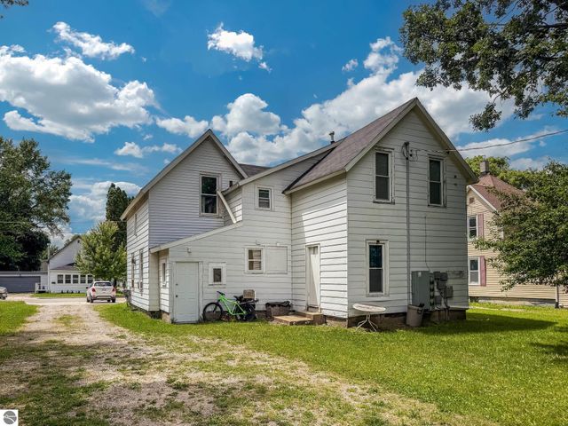 316 Euclid Street, Alma, MI 48801