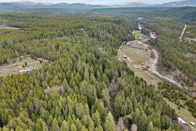 1901 Pines Rd, Newport, WA 99156