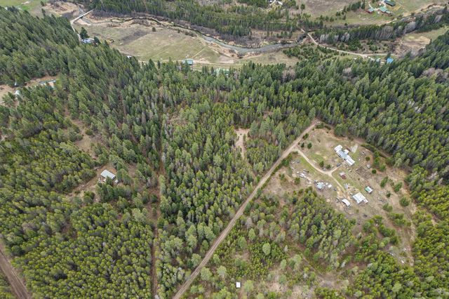 1901 Pines Rd, Newport, WA 99156