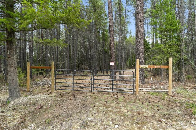 1901 Pines Rd, Newport, WA 99156