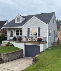 5925 Glenway Avenue, Cincinnati, OH 45238
