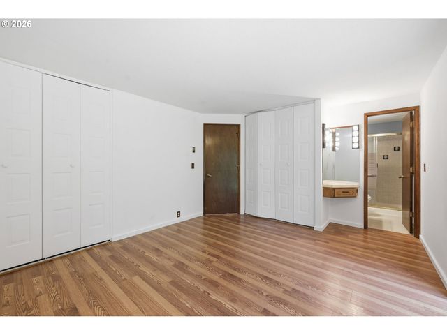 2879 TIMBERLINE Dr, Eugene, OR 97405