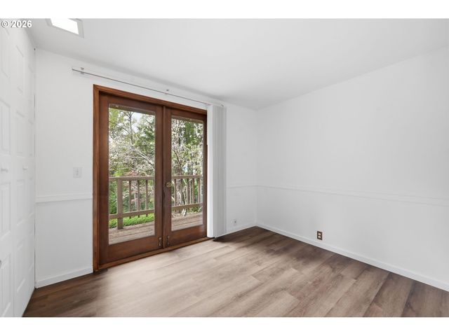 2879 TIMBERLINE Dr, Eugene, OR 97405