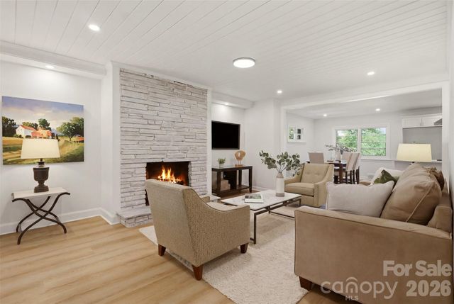 334 Country Lane, Mocksville, NC 27028