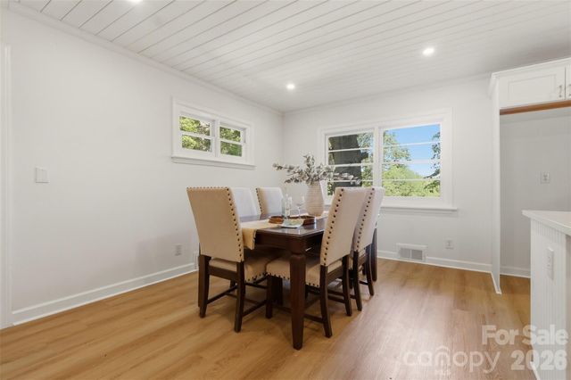334 Country Lane, Mocksville, NC 27028