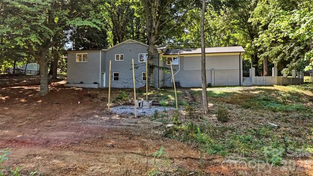 334 Country Lane, Mocksville, NC 27028