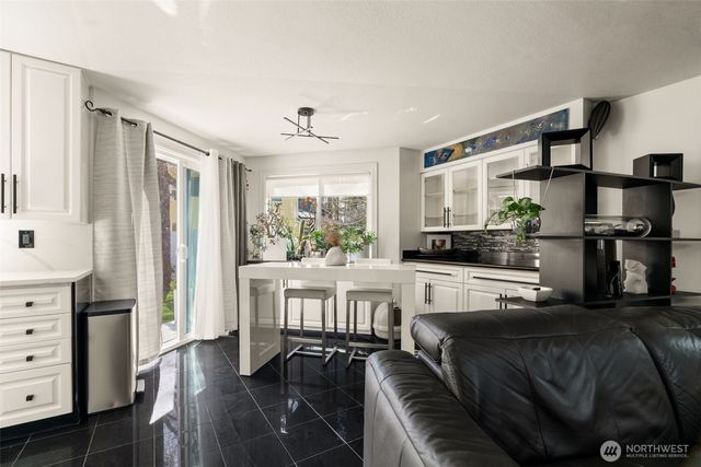12737 NE 97th Place, Kirkland, WA 98033