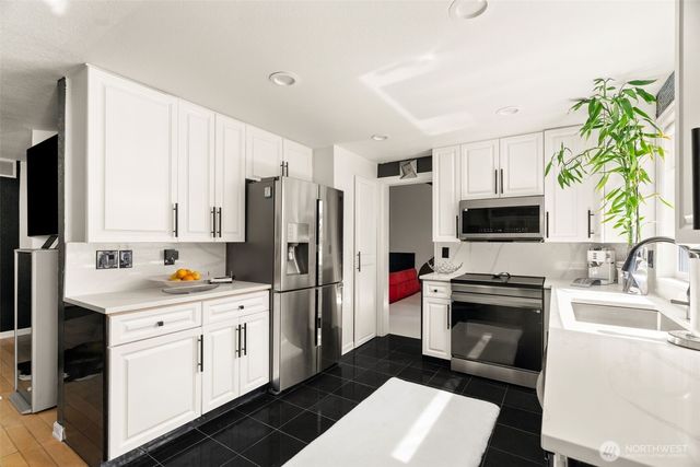 12737 NE 97th Place, Kirkland, WA 98033