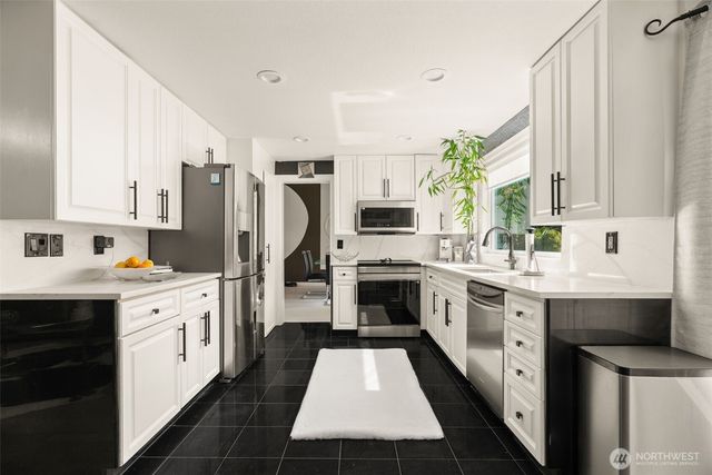 12737 NE 97th Place, Kirkland, WA 98033