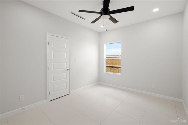 4204 Heron Avenue 109, Mcallen, TX 78504