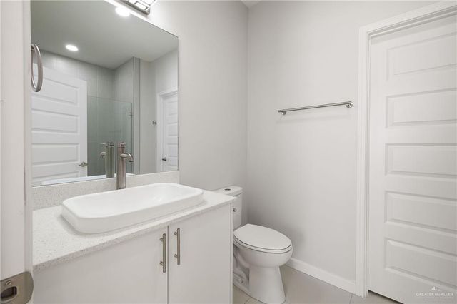 4204 Heron Avenue 109, Mcallen, TX 78504