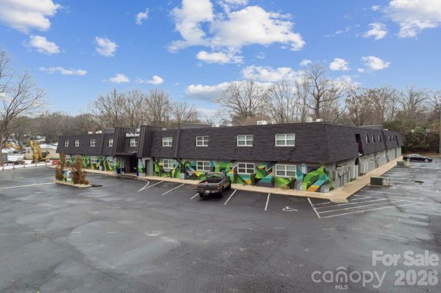 2000 Patio Court 119, Charlotte, NC 28205