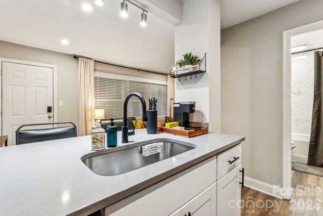 2000 Patio Court 119, Charlotte, NC 28205