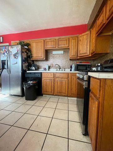 17723 Stonebridge Drive, Hazel Crest, IL 60429
