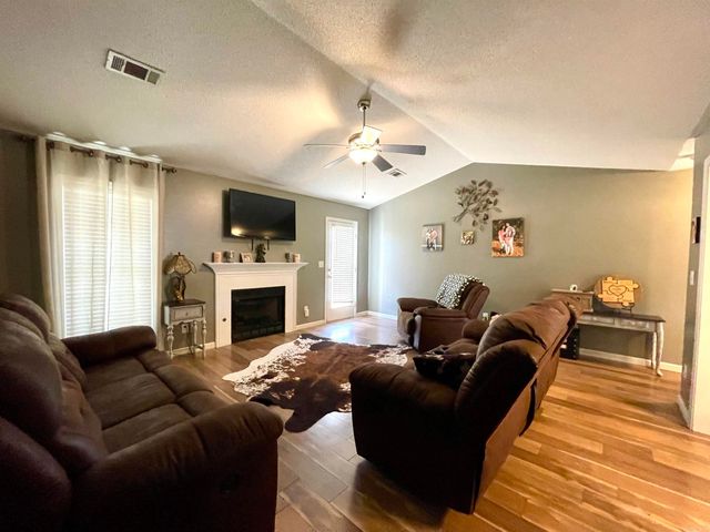 2520 Britton Drive, Jonesboro, AR 72405