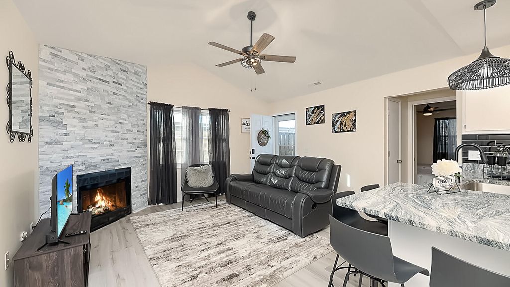 2172 Palermo Place, North Charleston, SC 29406