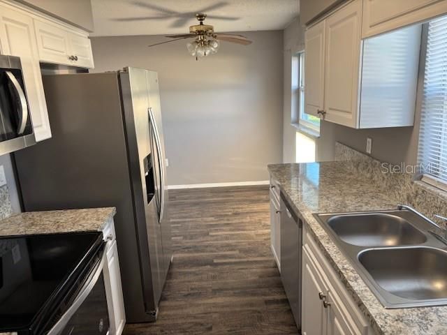 13233 GRAND TERRACE DRIVE, Grand Island, FL 32735