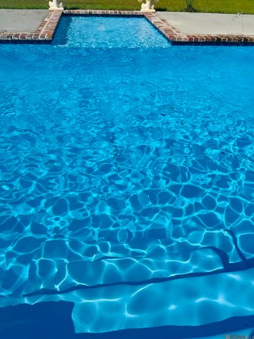 17483 Waterloo Dr, Baton Rouge, LA 70817