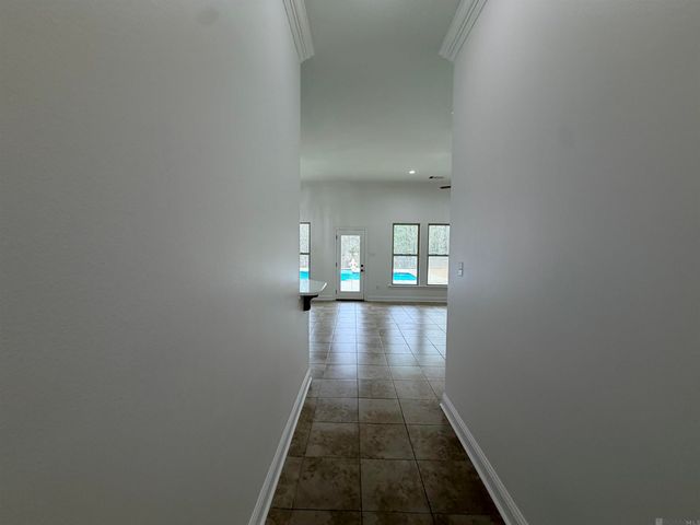 17483 Waterloo Dr, Baton Rouge, LA 70817