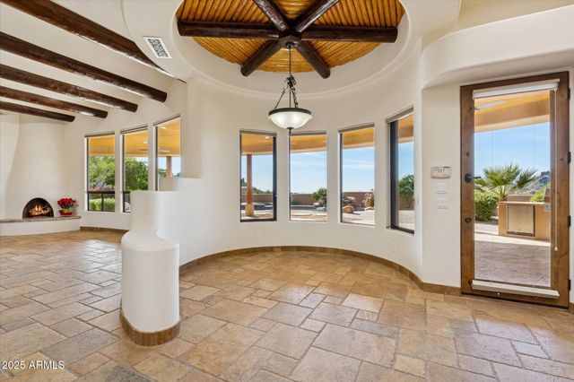 11212 E AJAVE Drive, Scottsdale, AZ 85262