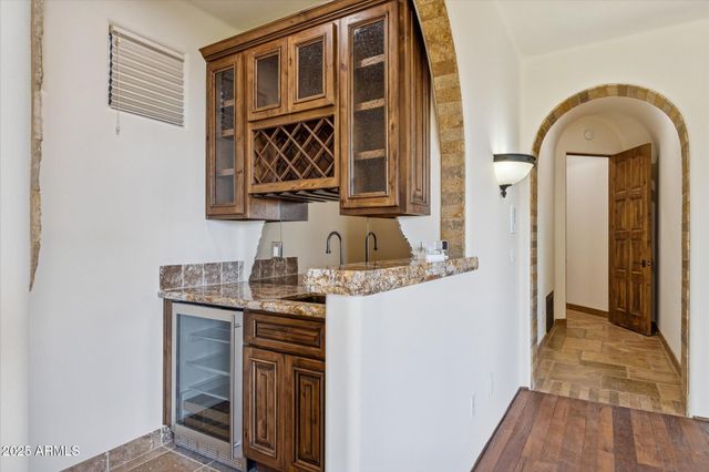 11212 E AJAVE Drive, Scottsdale, AZ 85262