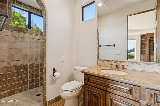 11212 E AJAVE Drive, Scottsdale, AZ 85262