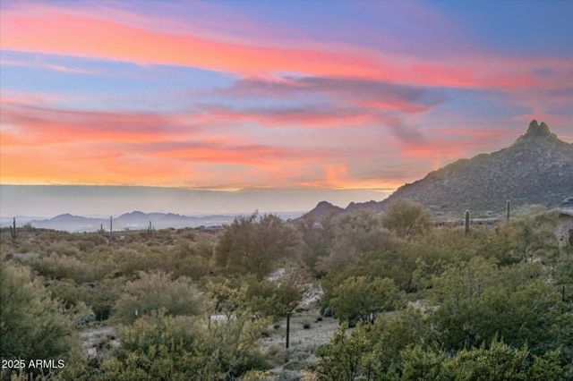 11212 E AJAVE Drive, Scottsdale, AZ 85262