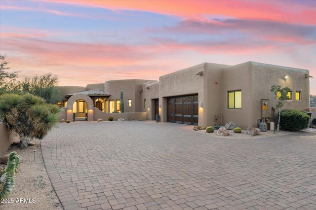 11212 E AJAVE Drive, Scottsdale, AZ 85262