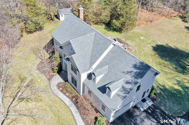 10 Old Meadow Way, Simsbury, CT 06089