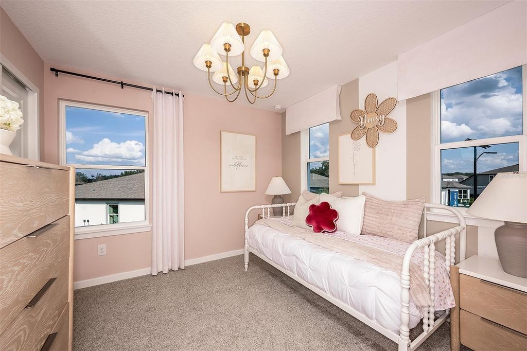 Image 15 of property listing at 9837 TRELLIS VINE WAY, Parrish, FL 34219