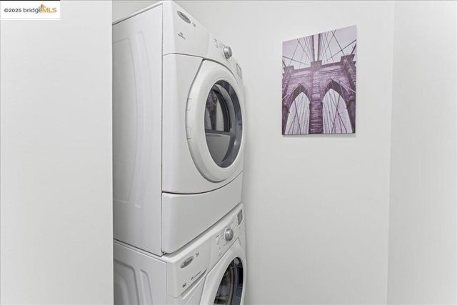 1201 Pine St 365, Oakland, CA 94607