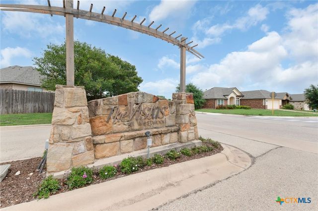 408 Copper Ridge Loop, Temple, TX 76502