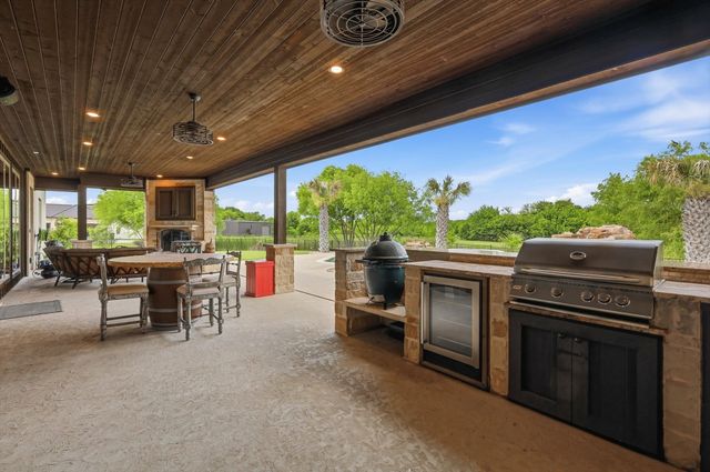 9112 Sirius Lane, Godley, TX 76044