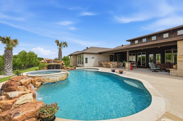 9112 Sirius Lane, Godley, TX 76044