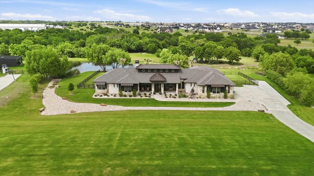 9112 Sirius Lane, Godley, TX 76044