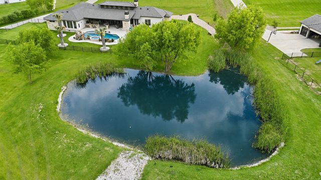 9112 Sirius Lane, Godley, TX 76044