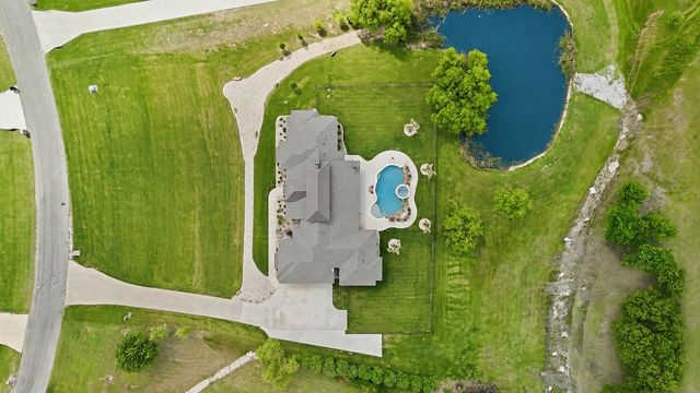 9112 Sirius Lane, Godley, TX 76044