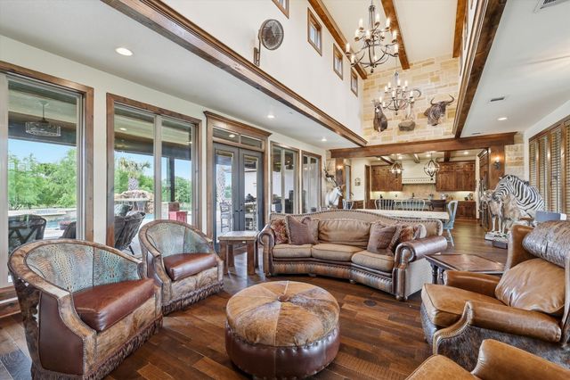 9112 Sirius Lane, Godley, TX 76044