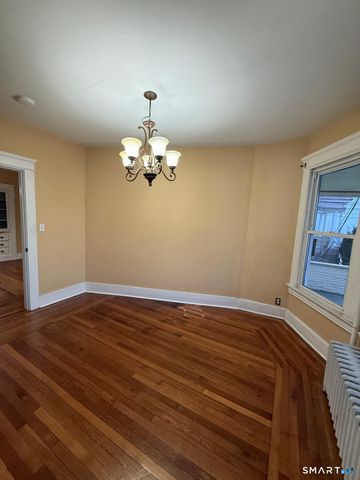 256 Center Street 1, West Haven, CT 06516