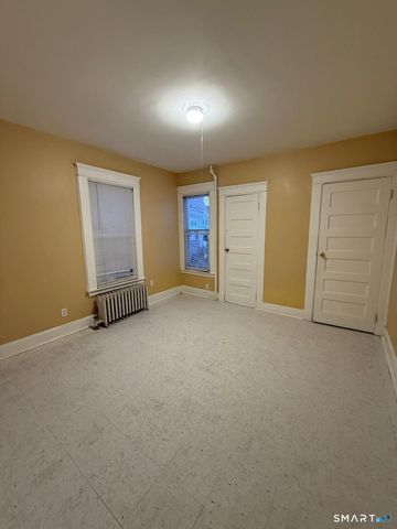 256 Center Street 1, West Haven, CT 06516