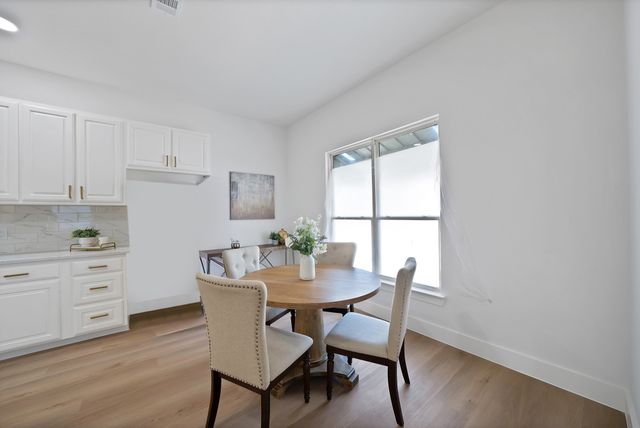 1130 E Hattie Street, Fort Worth, TX 76104