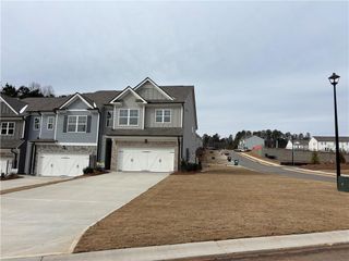 6652 Parsons Street, Flowery Branch, GA 30542