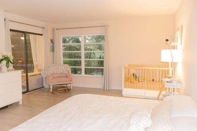 2200 S Cypress Bend Dr 204, Pompano Beach, FL 33069