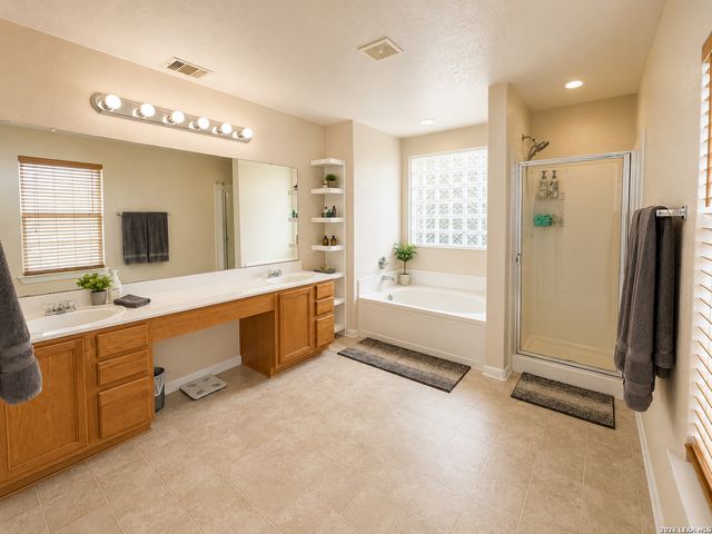 21810 Broken Elm, San Antonio, TX 78259