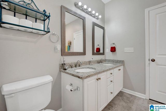 951 MERIWEATHER DRIVE, Calera, AL 35040