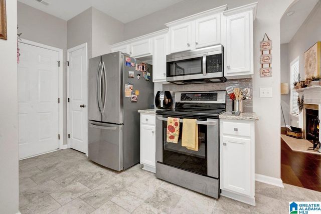 951 MERIWEATHER DRIVE, Calera, AL 35040